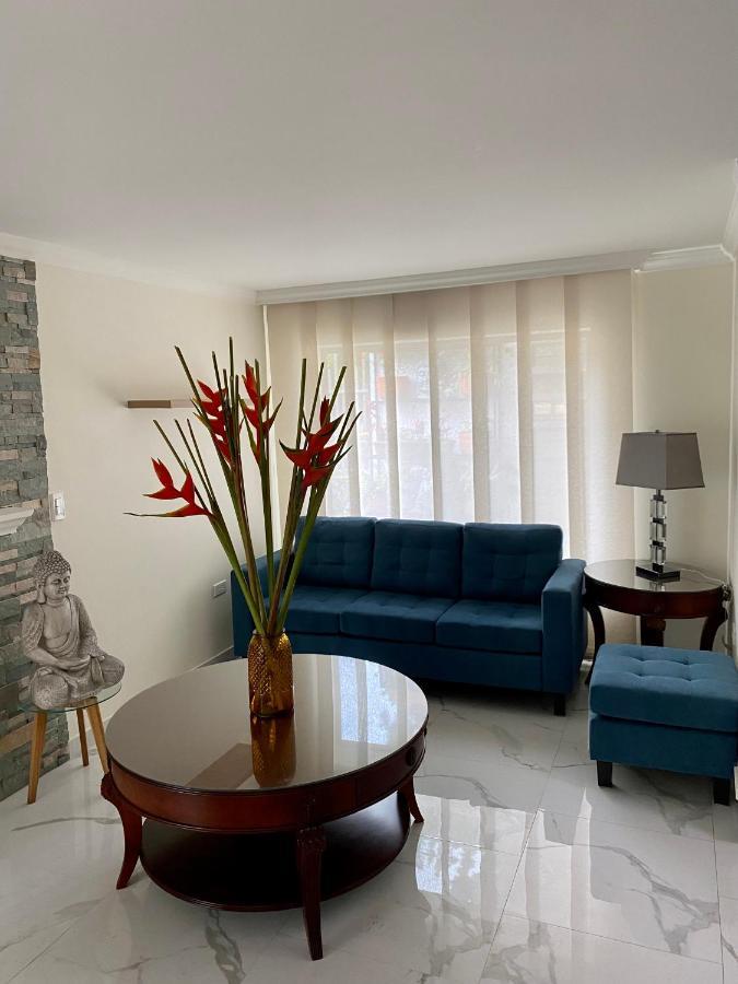 Cal Bed & Breakfast โบโกตา ภายนอก รูปภาพ